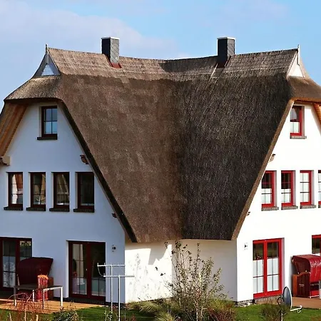 With 3 Bedrooms Tatil Evi