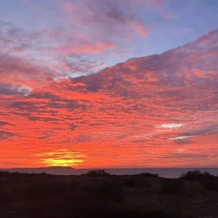 With 3 Bedrooms Tatil Evi *