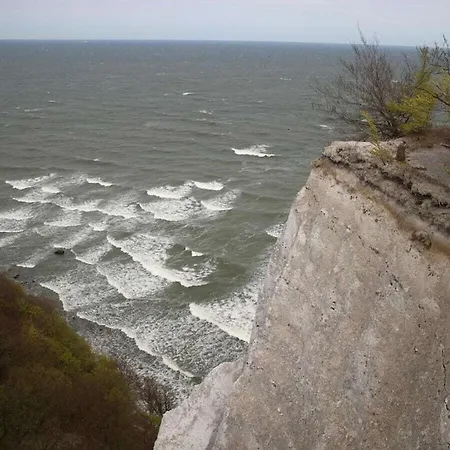 With 3 Bedrooms Tatil Evi Dranske