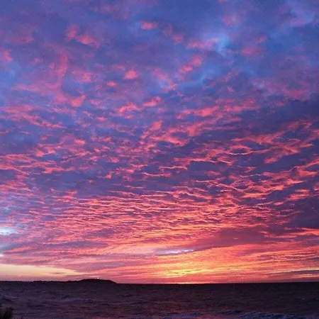 With 3 Bedrooms Tatil Evi